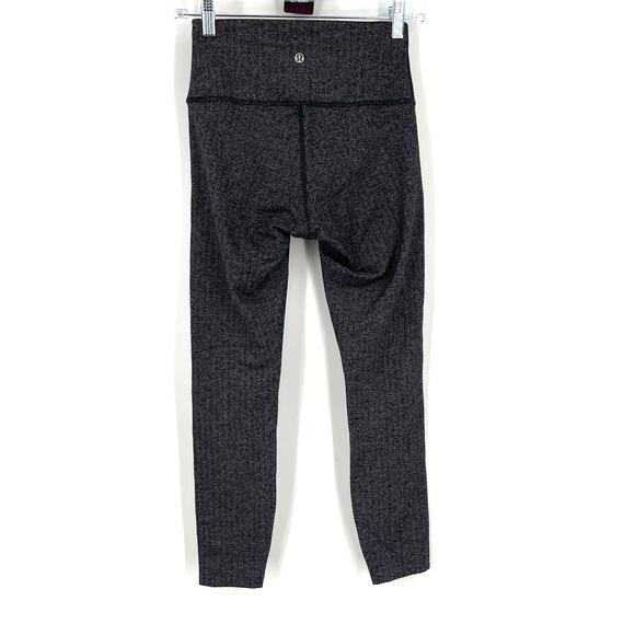 Lululemon Wunder Under Crop Legging Chevron Black White Size 6 - Picture 2 of 6